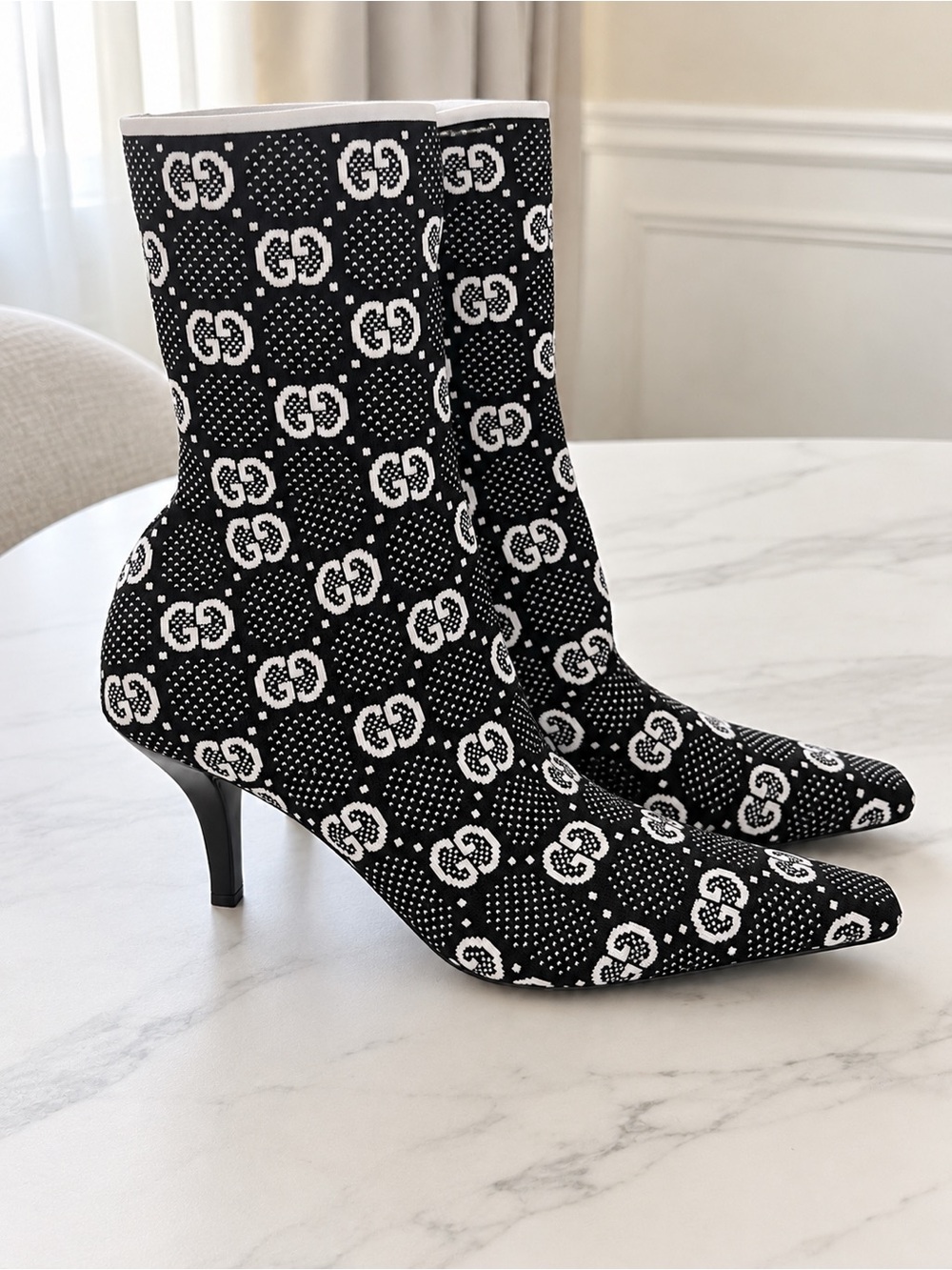 Gucci GG 75mm Knit Ankle Boots – Black/White – Size 38